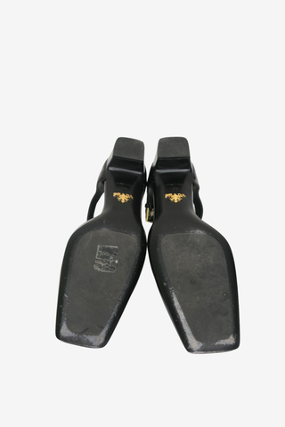 Prada Pumps Sz 36 - Designer shoes at The Find Luxury Resale - Vancouver, Canada
