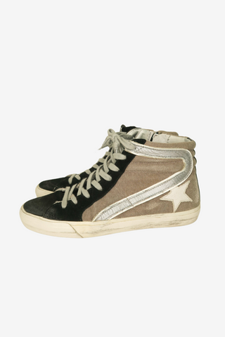 Golden Goose High-Top Distressed Accents Sneakers sz 37 - Designer Sneakers at The Find Luxury Resale - Vancouver, Canada
