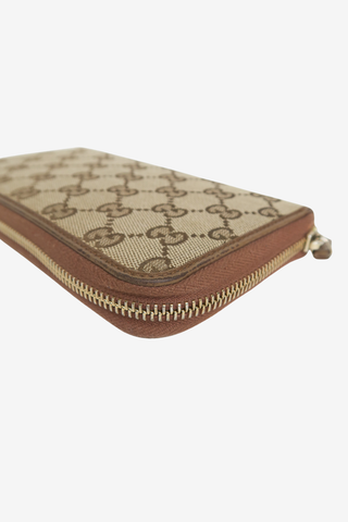Gucci GG Supreme Continental Wallet - Designer Wallets at The Find Luxury Resale - Vancouver, Canada