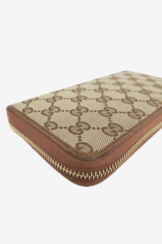 Gucci GG Supreme Continental Wallet - Designer Wallets at The Find Luxury Resale - Vancouver, Canada
