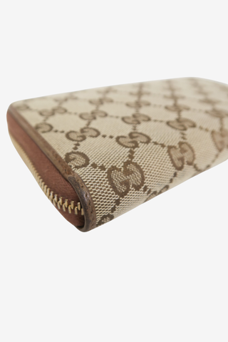 Gucci GG Supreme Continental Wallet - Designer Wallets at The Find Luxury Resale - Vancouver, Canada