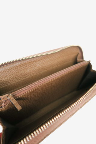 Gucci GG Supreme Continental Wallet - Designer Wallets at The Find Luxury Resale - Vancouver, Canada
