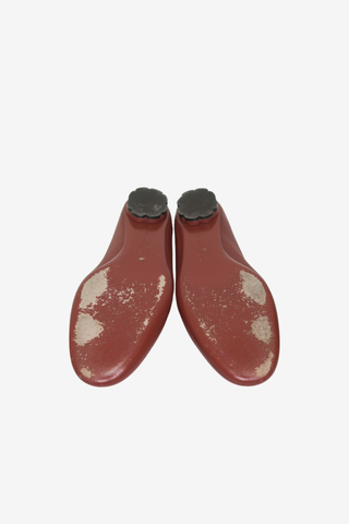 Salvatore Ferragamo Leather Bow Accents Loafers sz 7 - Designer shoes at The Find Luxury Resale - Vancouver, Canada