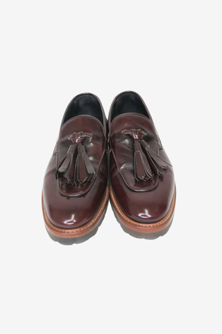 Max Mara Leather Loafer sz 35 - Designer Loafers at The Find Luxury Resale - Vancouver, Canada