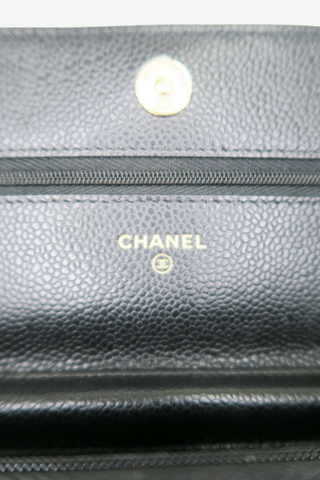 Chanel Classic CC Wallet On Chain - Designer Handbags at The Find Luxury Resale - Vancouver, Canada