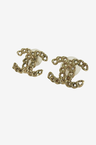 Chanel CC Chain Link Stud Earrings - Designer Earrings at The Find Luxury Resale - Vancouver, Canada