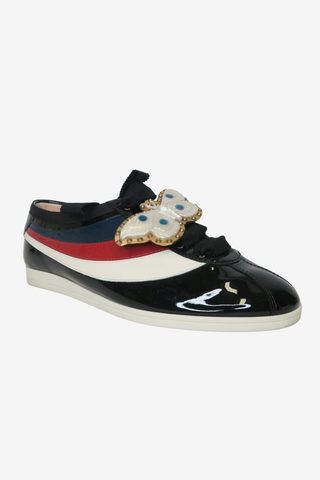 Gucci Logo Sneakers Sz 36.5 - Designer sneakers at The Find Luxury Resale - Vancouver, Canada