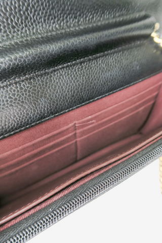 Chanel Classic CC Wallet On Chain - Designer Handbags at The Find Luxury Resale - Vancouver, Canada