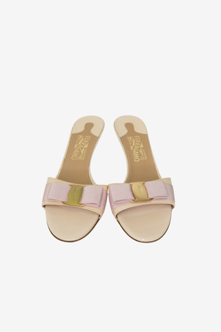 Salvatore Ferragamo Vara Bow Accent Patent Leather Slides sz 7.5 - Designer shoes at The Find Luxury Resale - Vancouver, Canada