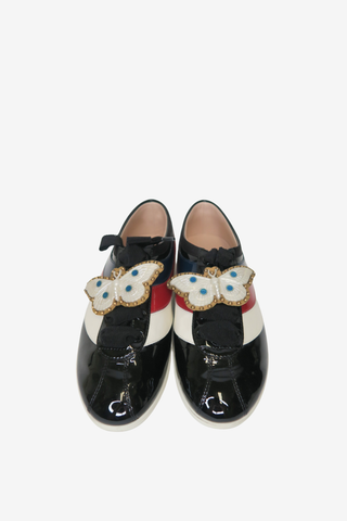 Gucci Logo Sneakers Sz 36.5 - Designer sneakers at The Find Luxury Resale - Vancouver, Canada