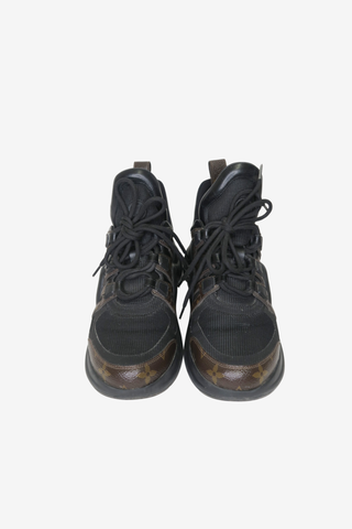 Louis Vuitton Monogram Archlight Sneakers sz 39 - Designer shoes at The Find Luxury Resale - Vancouver, Canada
