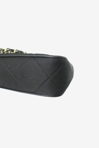 Prada Tessuto Nylon Re-Edition 1995 - Designer Handbags at The Find Luxury Resale - Vancouver, Canada