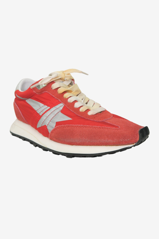 Golden Goose Sneakers sz 38 - Designer shoes at The Find Luxury Resale - Vancouver, Canada