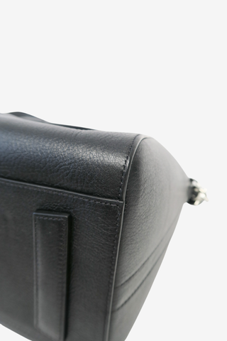 Givenchy Medium Antigona Bag - Designer shoulder bag at The Find Luxury Resale - Vancouver, Canada