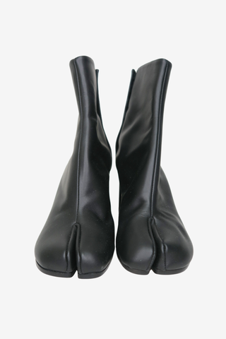 Maison Margiela Tabi 80 Ankle Boots sz 37 - Designer shoes at The Find Luxury Resale - Vancouver, Canada