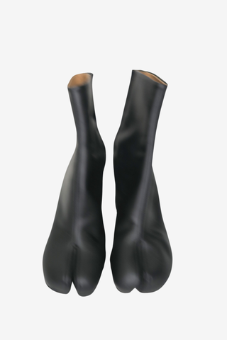 Maison Margiela Tabi 80 Ankle Boots sz 37 - Designer shoes at The Find Luxury Resale - Vancouver, Canada