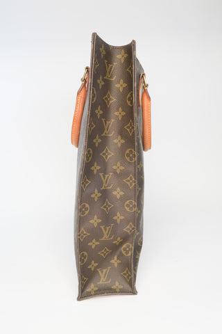 Louis Vuitton Sac Plat - Designer Handbags at The Find Luxury Resale - Vancouver, Canada