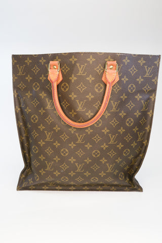 Louis Vuitton Sac Plat - Designer Handbags at The Find Luxury Resale - Vancouver, Canada