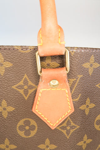 Louis Vuitton Sac Plat - Designer Handbags at The Find Luxury Resale - Vancouver, Canada