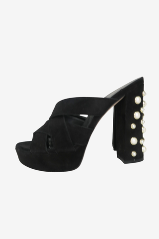 Stuart Weitzman Pumps sz 6 - Designer pumps at The Find Luxury Resale - Vancouver, Canada