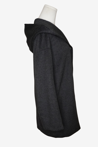 MaxMara Studio Coat sz 6 - Designer Jackets at The Find Luxury Resale - Vancouver, Canada