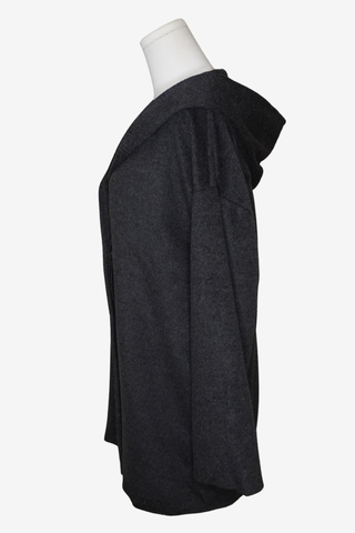 MaxMara Studio Coat sz 6 - Designer Jackets at The Find Luxury Resale - Vancouver, Canada