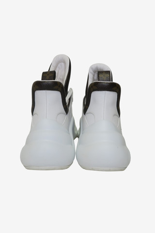 Louis Vuitton White Archlight Sneaker sz 37 - Designer sneakers at The Find Luxury Resale - Vancouver, Canada
