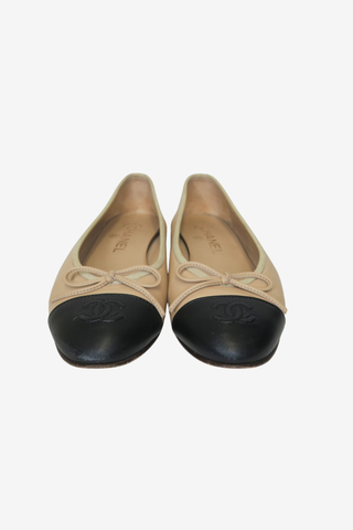 Chanel Interlocking CC Logo Leather Ballet Flats sz 36.5 - Designer Flats at The Find Luxury Resale - Vancouver, Canada