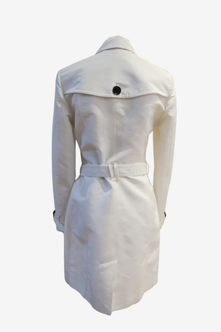 Burberry White Trench sz 4 - Designer Coat at The Find Luxury Resale - Vancouver, Canada