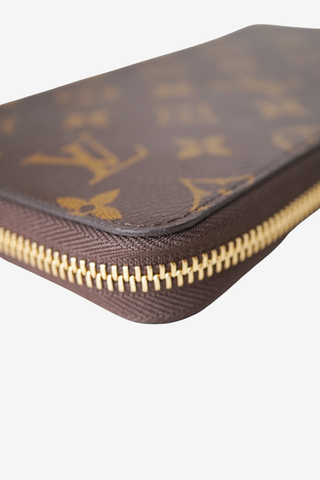 Louis Vuitton Maxi Wallet - Designer wallet at The Find Luxury Resale - Vancouver, Canada