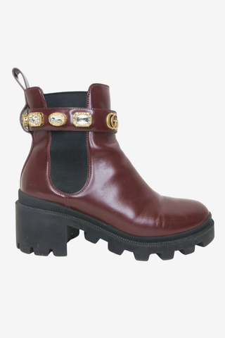 Gucci Double G Logo Leather Chelsea Boots sz 38.5 - Designer shoes at The Find Luxury Resale - Vancouver, Canada