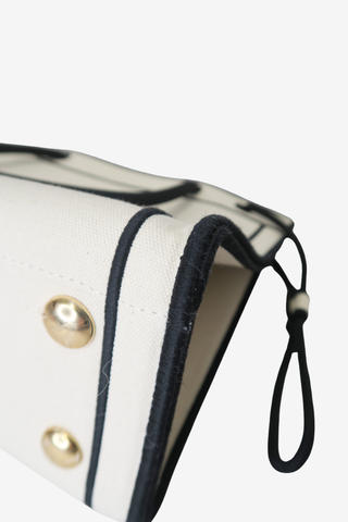 Fendi Canvas shoulder bag - Designer Handbags at The Find Luxury Resale - Vancouver, Canada