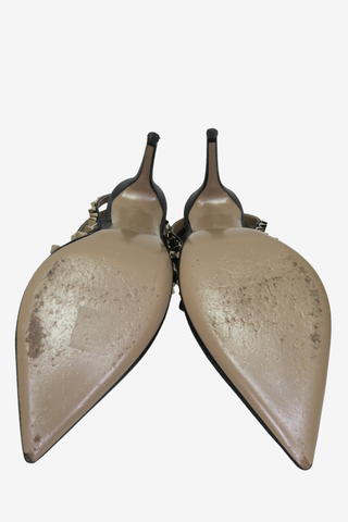 Valentino Rockstud Pumps Black sz 38 - Designer heels at The Find Luxury Resale - Vancouver, Canada