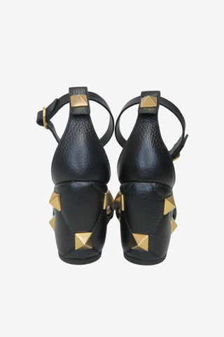 Valentino Rockstud Sandals sz 37 - Designer sandals at The Find Luxury Resale - Vancouver, Canada