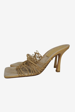 Bottega Veneta Strapy Sandals sz 36