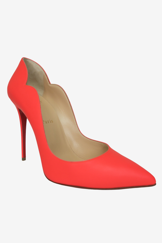 Christian Louboutin Hot Chick Pink sz 39.5 - Designer pumps at The Find Luxury Resale - Vancouver, Canada