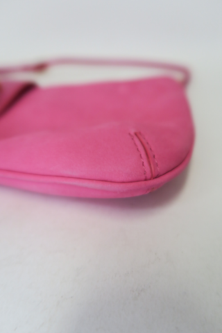 Jacquemus ‘Le Bisou Cadenas’ Shoulder Bag Pink - Designer Handbags at The Find Luxury Resale - Vancouver, Canada