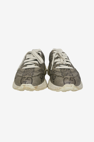 Gucci GG Supreme Sneakers sz 39 - Designer shoes at The Find Luxury Resale - Vancouver, Canada
