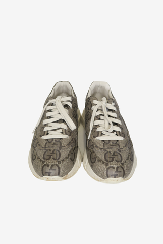 Gucci GG Supreme Sneakers sz 39 - Designer shoes at The Find Luxury Resale - Vancouver, Canada