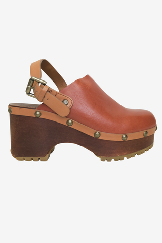 See By Chloé Leather Clogs Sz 39 - Designer Clogs at The Find Luxury Resale - Vancouver, Canada