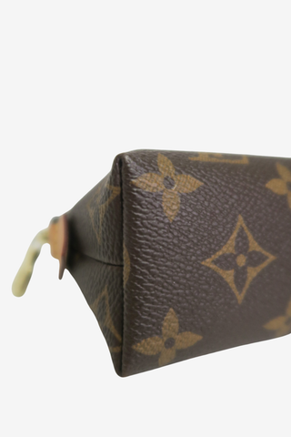 Louis Vuitton Monogram Cosmetic Pouch GM - Designer Handbags at The Find Luxury Resale - Vancouver, Canada