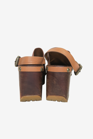 See By Chloé Leather Clogs Sz 39 - Designer Clogs at The Find Luxury Resale - Vancouver, Canada