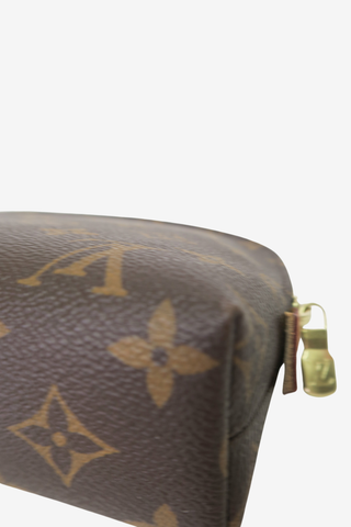 Louis Vuitton Monogram Cosmetic Pouch GM - Designer Handbags at The Find Luxury Resale - Vancouver, Canada