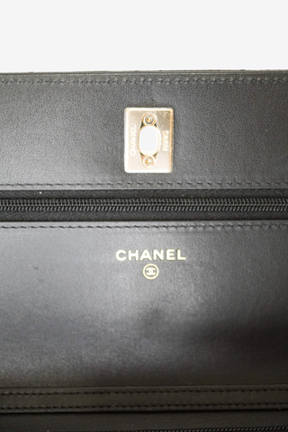 Chanel Turnlock CC Bow Wallet On Chain