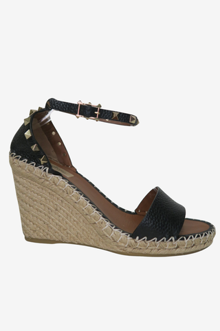 Valentino Rockstud Sandals sz 39 - Designer heels at The Find Luxury Resale - Vancouver, Canada