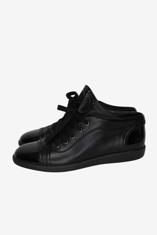 Chanel Leather Sneakers sz 36