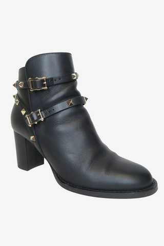 Valentino Rockstud Leather Ankle Boots Sz 38 - Designer shoes at The Find Luxury Resale - Vancouver, Canada