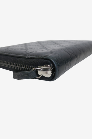 Gucci Logo Wallet - Designer Wallets at The Find Luxury Resale - Vancouver, Canada