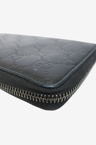 Gucci Logo Wallet - Designer Wallets at The Find Luxury Resale - Vancouver, Canada