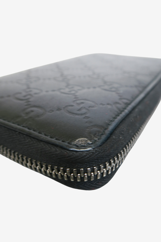 Gucci Logo Wallet - Designer Wallets at The Find Luxury Resale - Vancouver, Canada